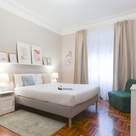 Piramide Deluxe Apartment روما المظهر الخارجي الصورة