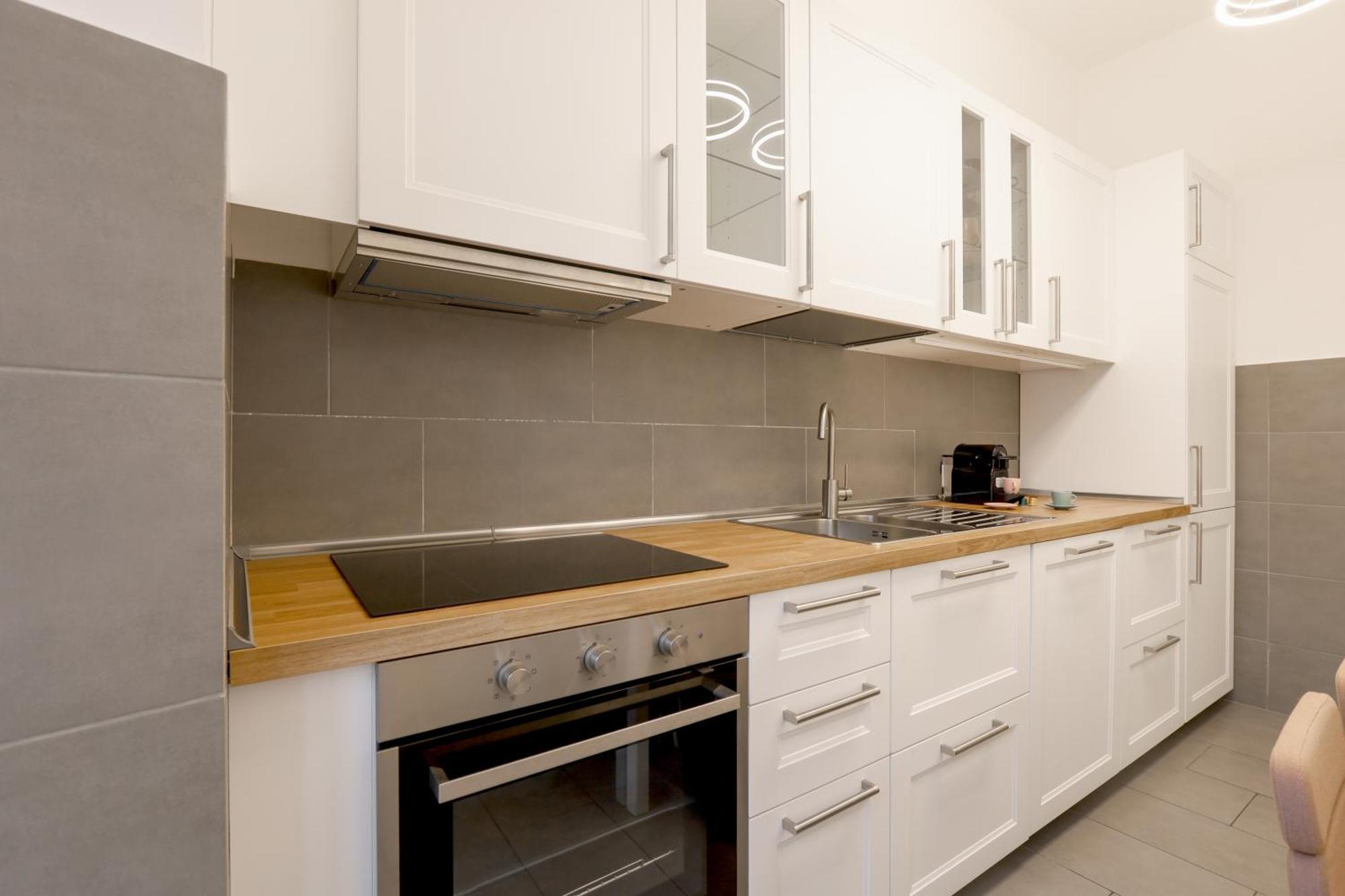 Piramide Deluxe Apartment روما المظهر الخارجي الصورة